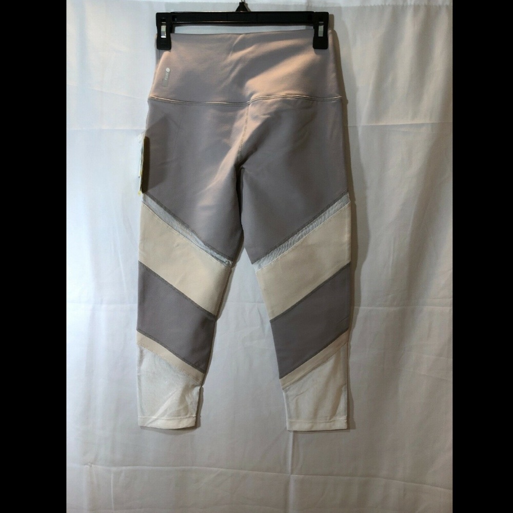 NWT $65 ZELLA Epic Crop Dot Mesh Leggings Small - Picture 5 of 8